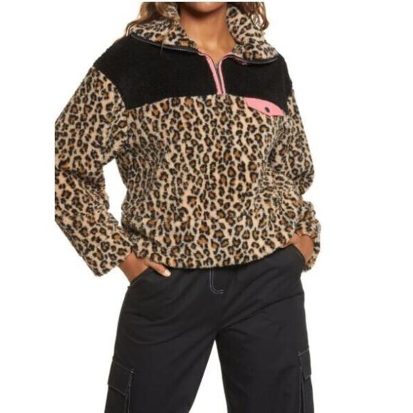 Women’s Leopard Print Sherpa Fleece Pullover - Picture 1 of 11
